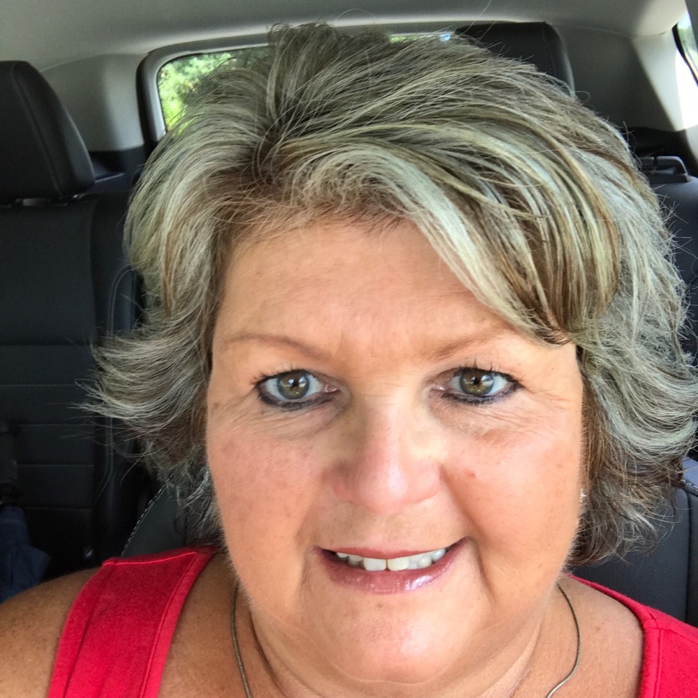 Meet your Posher, Brenda